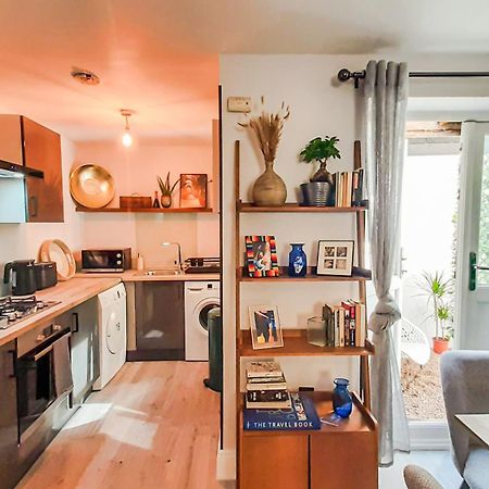 Stunning 2 Bedrooms Apartment London Bagian luar foto